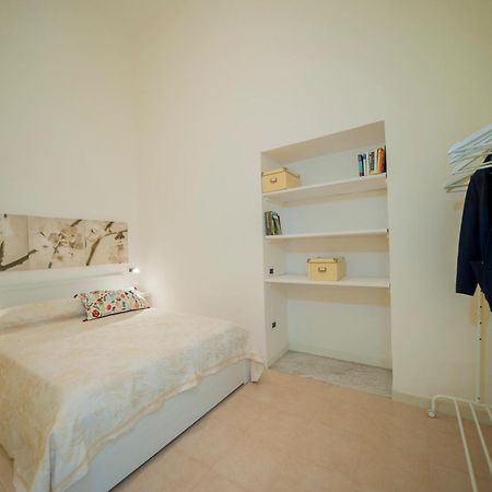 B&B Ma.Li. Napoli Esterno foto